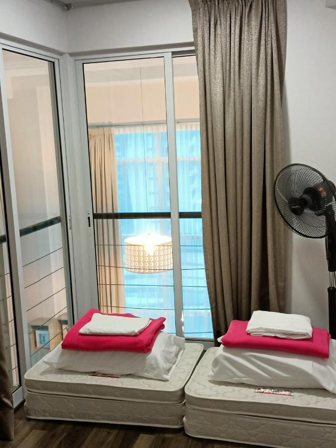 Duplex Condo@Maritime 8 George Town Exteriör bild